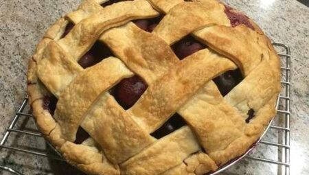 The Best Cherry Pie