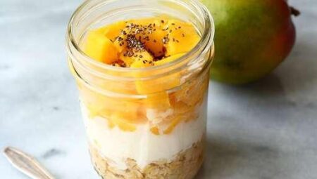 Mango Overnight Oats