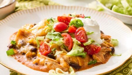 Slow Cooker Chicken Enchilada Casserole