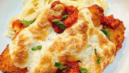 Easy Mozzarella Chicken