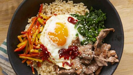 Bibimbap (Korean Rice Bowl)