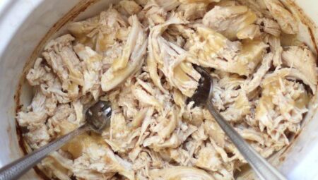 Slow Cooker Mojo Chicken