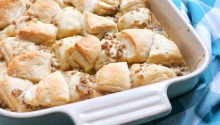 Sausage Gravy Casserole