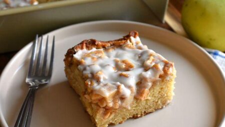 Apple Fritter Cake