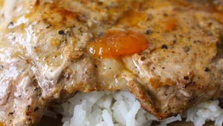 Apricot-Glazed Pork Chops