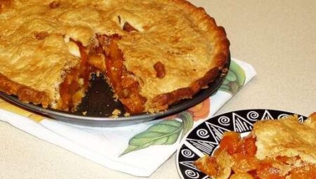 Dried Apricot Pie